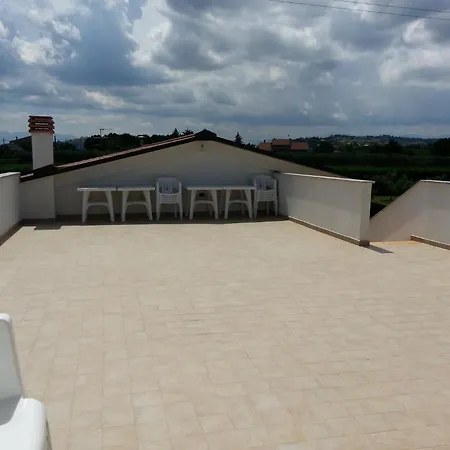 カントリーハウス Domus Aurea